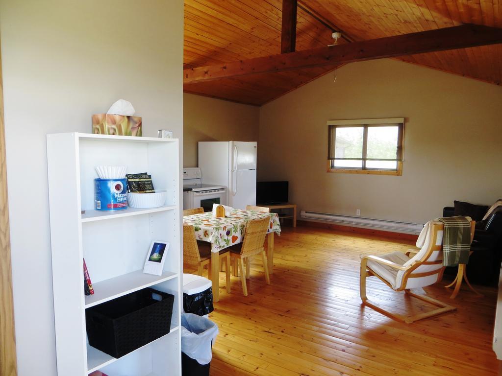 Hanna Foxlake Retreat الغرفة الصورة